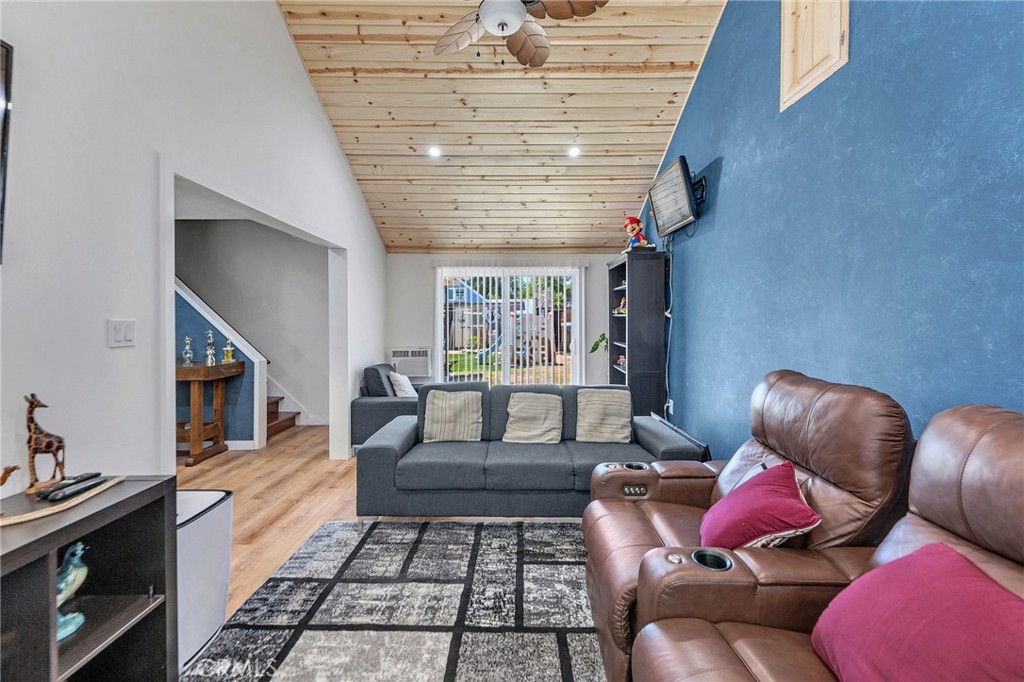 44309 Hardwood Avenue Lancaster, CA 93534 - Photo 15 of 34