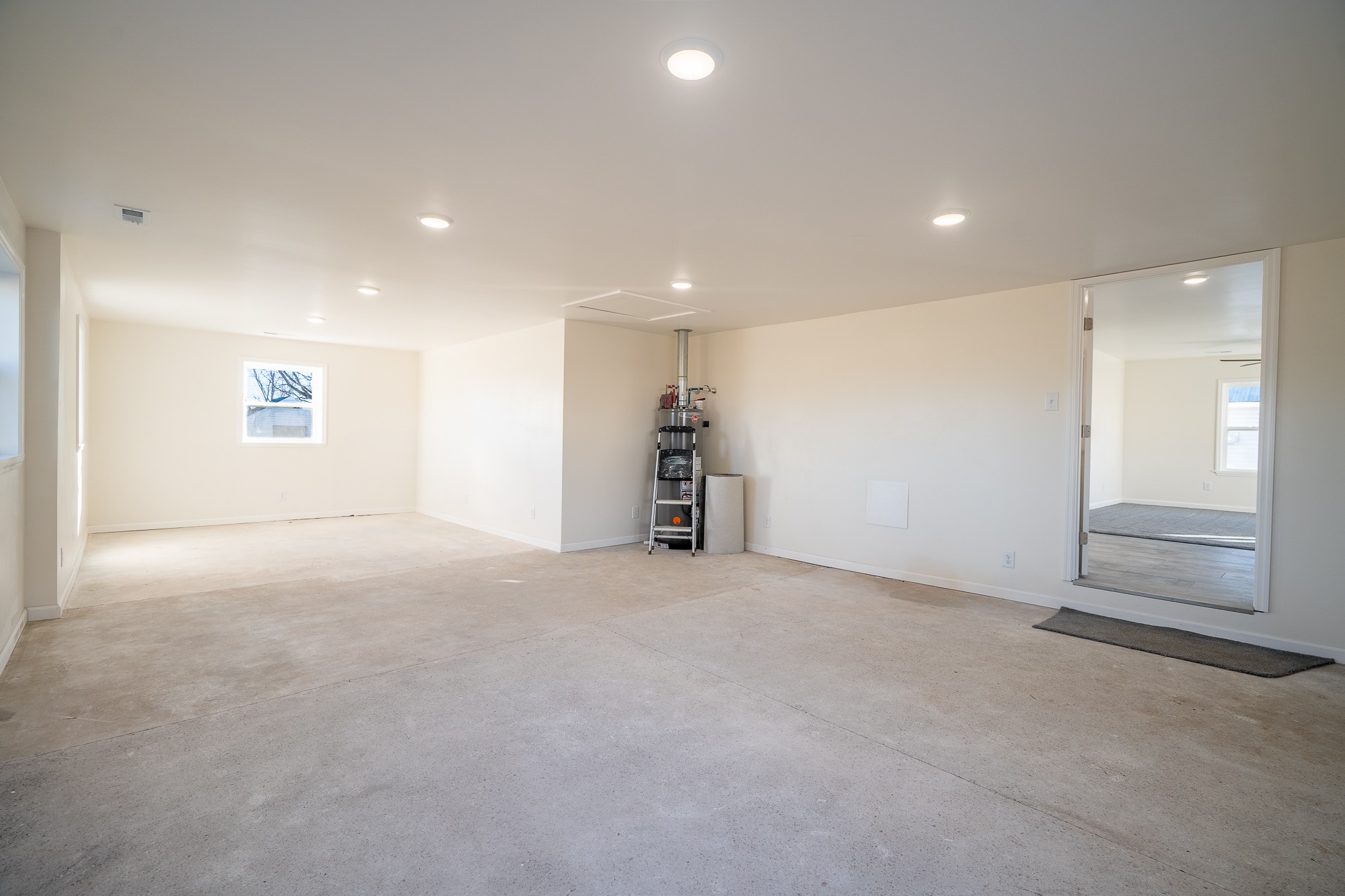 301 Simpson Street Lawrenceburg, TN 38464 - Photo 11 of 20