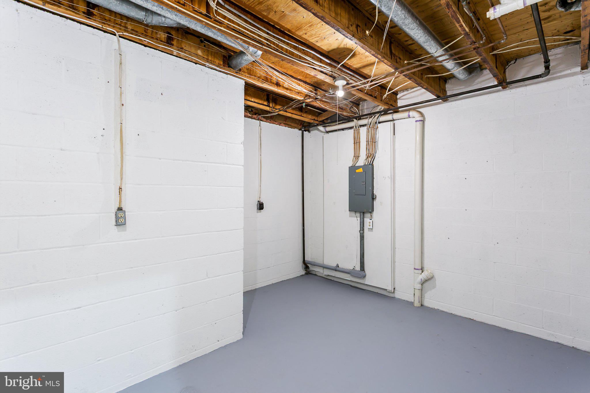 5888 Pimlico Road Baltimore, MD 21209 - Photo 36 of 38 Gallery Image 36