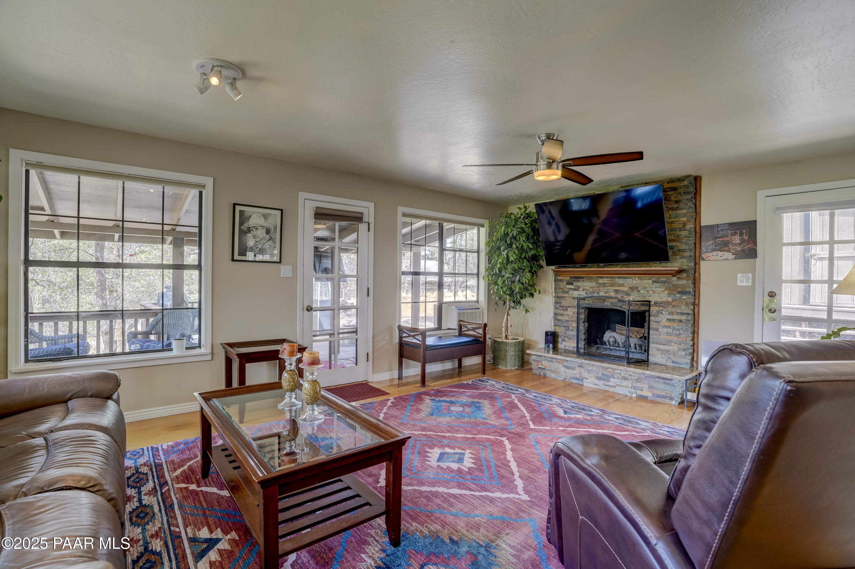4763 South Juniper Loop Road Prescott, AZ 86303 - Photo 3 of 24 Living Room 1