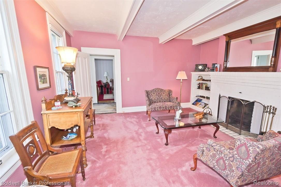 2324 Crooks Road Royal Oak, MI 48073 - Photo 22 of 51 D3.jpg