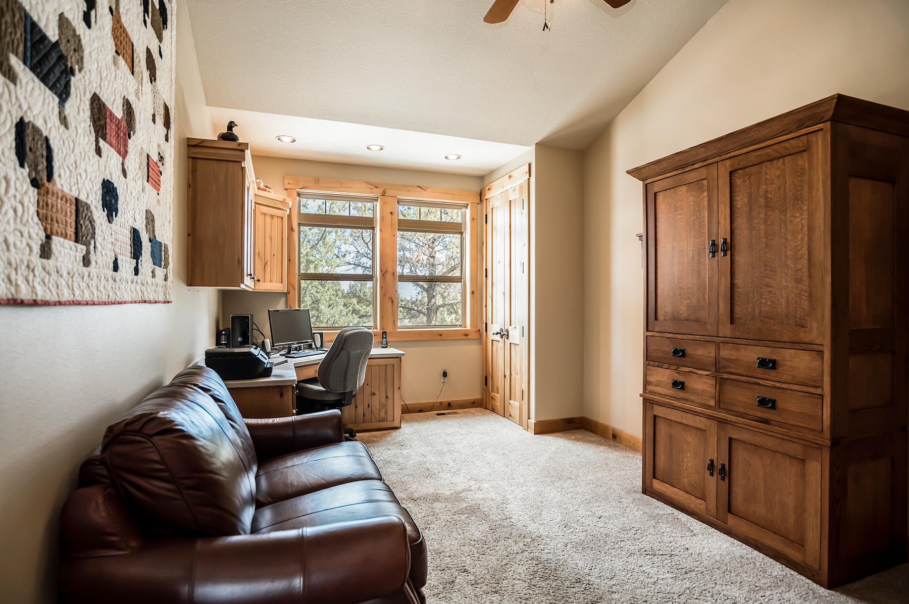 61070 Groff Road Bend, OR 97702 - Photo 15 of 30 15-Den with Built-in Desk