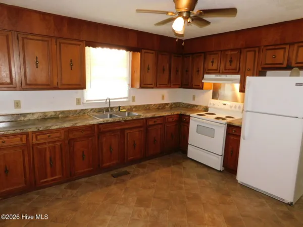 $1,355 | 220 Wildwood Road, Havelock, NC 28532