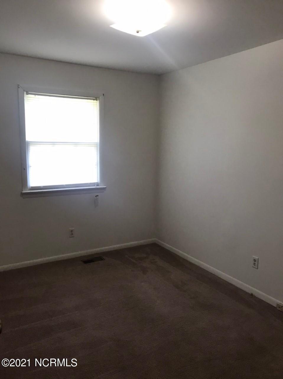 220 Wildwood Road Havelock, NC 28532 - Photo 10 of 14 D77DBAE1-C8A7-49E4-B16E-A35B95E21278