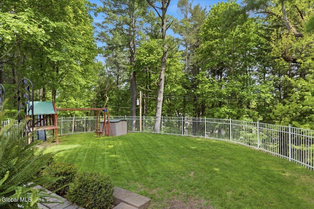 8 Westover Road Troy, NY 12180 - Photo 48 of 60 69-054_JKT_0176