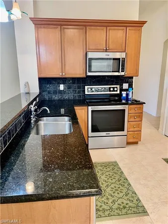 $2,800 | 2132 Par Drive, Naples, FL 34120