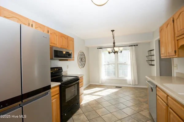 $2,200 | 65 Live Oak Lane, Pinehurst, NC 28374