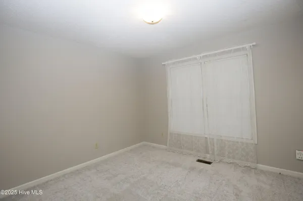 $2,200 | 65 Live Oak Lane, Pinehurst, NC 28374