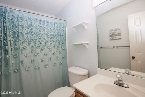 $2,200 | 65 Live Oak Lane, Pinehurst, NC 28374