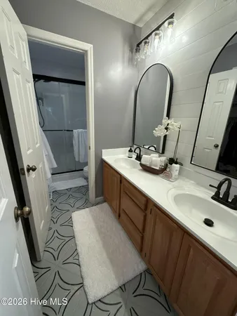 $2,200 | 65 Live Oak Lane, Pinehurst, NC 28374