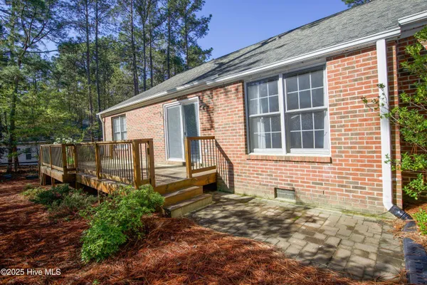 $2,200 | 65 Live Oak Lane, Pinehurst, NC 28374
