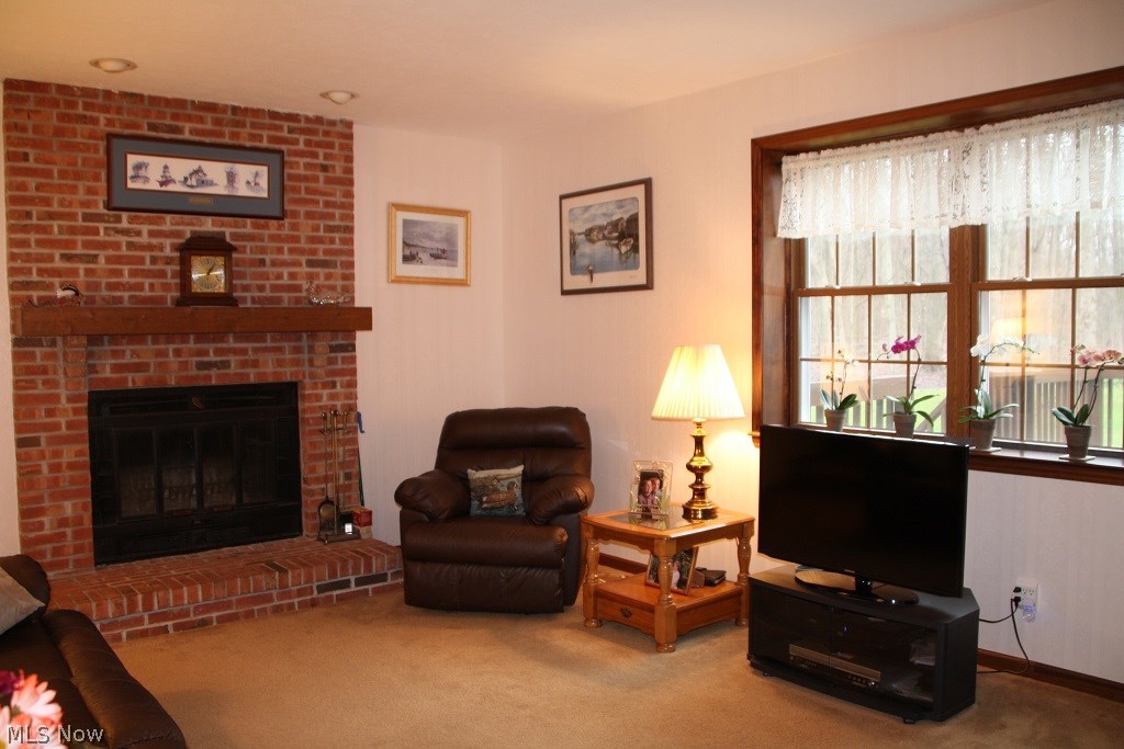 19050 Brookfield Drive Chagrin Falls, OH 44023 - Photo 6 of 28