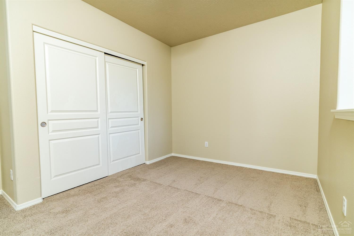 673 Northeast Mason Road Bend, OR 97701 - Photo 14 of 25 Gallery Image 14