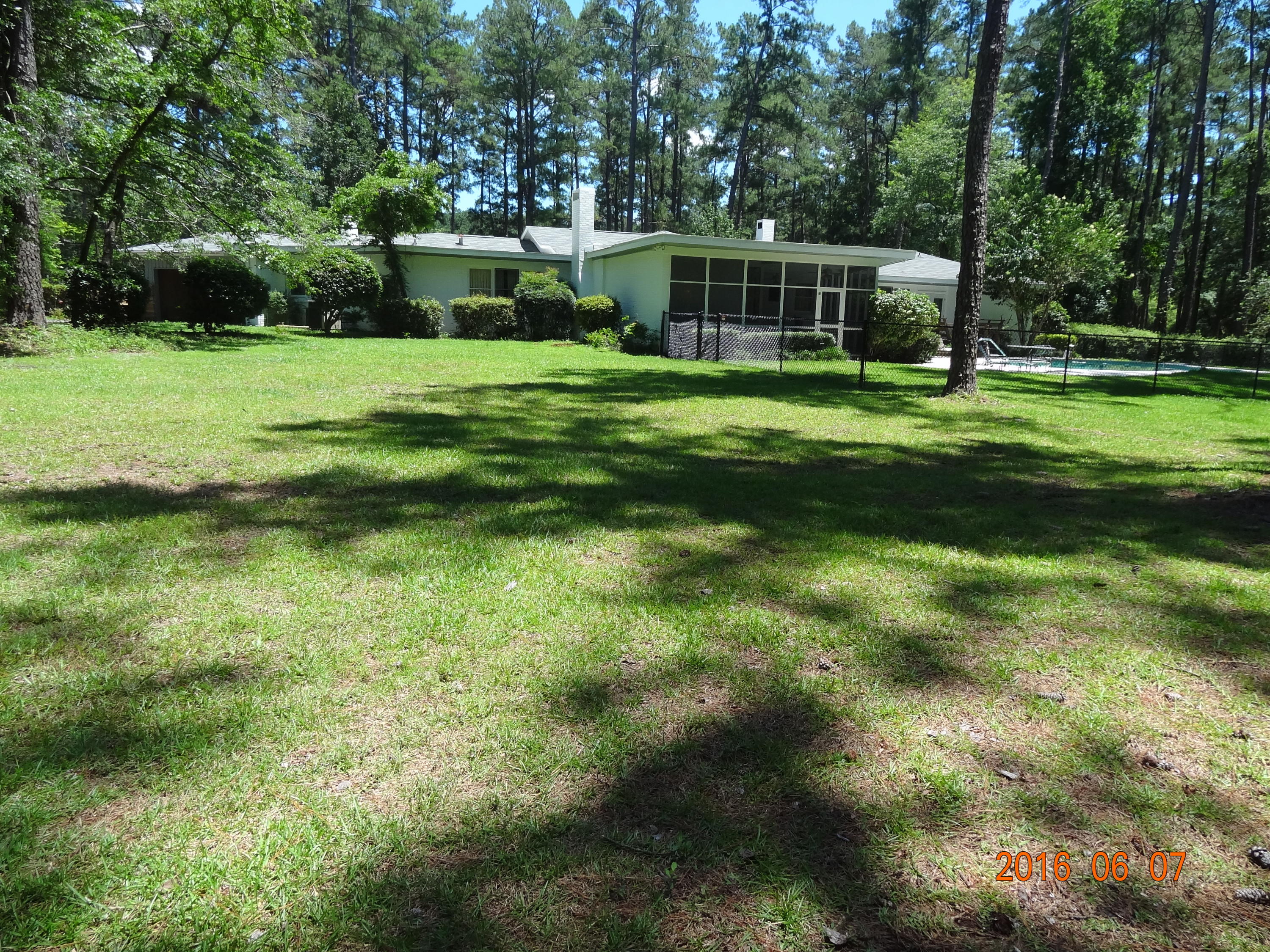 230 Overhill Road Walterboro, SC 29488 - Photo 4 of 59 DSC05304