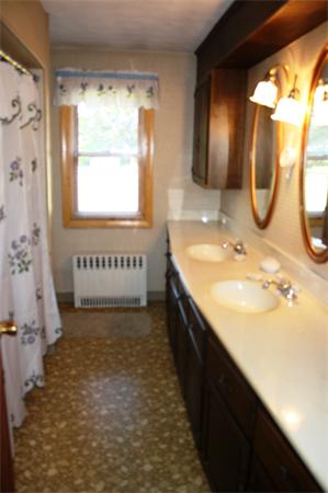 51 Manchonis Road Wilbraham, MA 01095 - Photo 6 of 11 Gallery Image 6