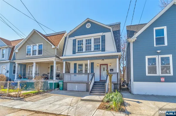 $445,000 | 208 North 11th Street, Newark, NJ 07107