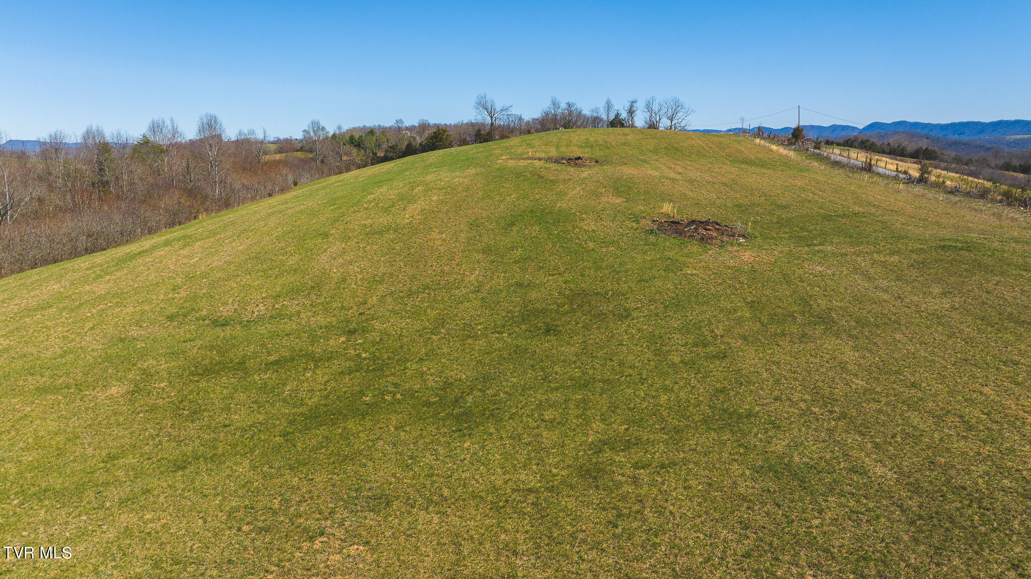 3 Bundren Mountain Road Tazewell, TN 37879 - Photo 2 of 23 DJI_20240311142227_0204_D