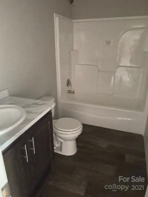 92 Davis Chapel Road, Unit 1 Candler, NC 28715 - Photo 12 of 30 Gallery Image 12