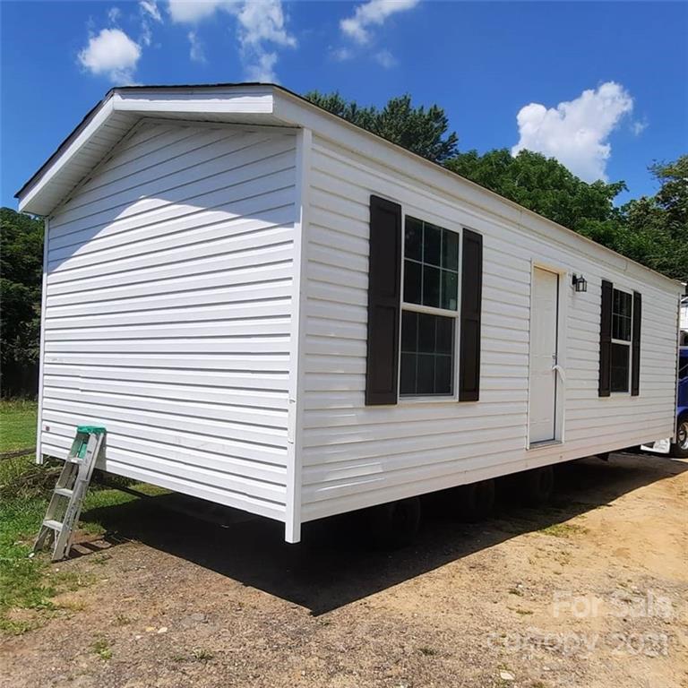 92 Davis Chapel Road, Unit 1 Candler, NC 28715 - Photo 14 of 30 Gallery Image 14