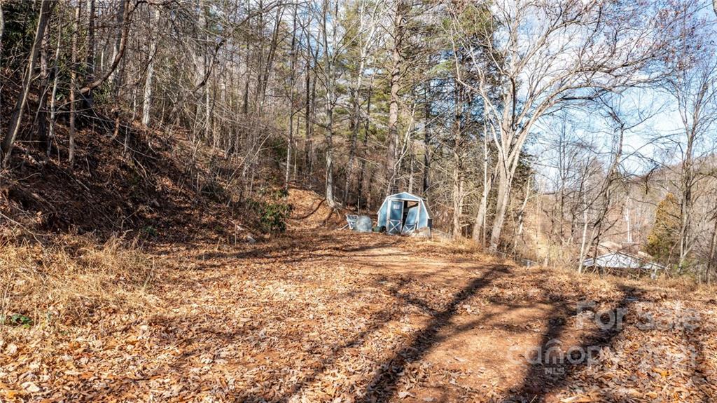92 Davis Chapel Road, Unit 1 Candler, NC 28715 - Photo 26 of 30 Gallery Image 26