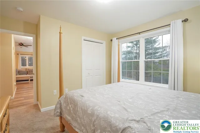 $439,900 | 2021 Evergreen Drive, Tamaqua, PA 18252