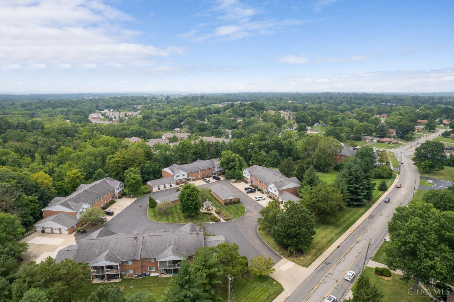7913 Cheviot Road, Unit 26 Cincinnati, OH 45247 - Photo 31 of 33