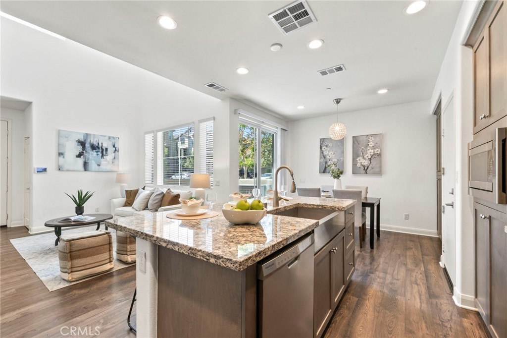 7427 Solstice Place Rancho Cucamonga, CA 91739 - Photo 10 of 45 Gallery Image 10
