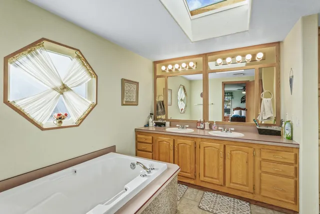 $525,000 | 21905 North Chronicle Lane, Colbert, WA 99005