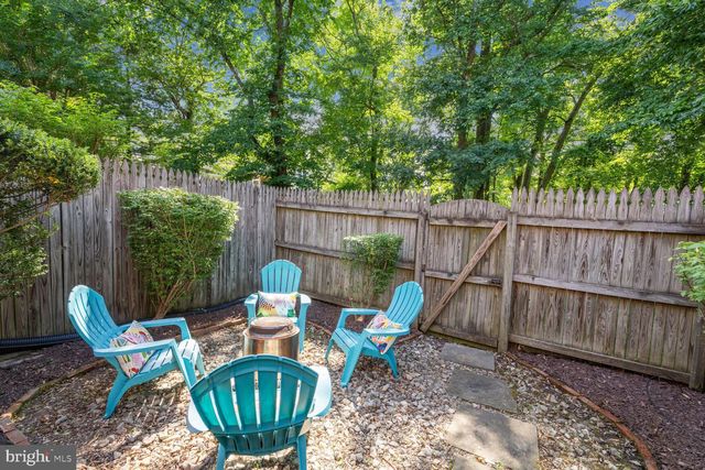 $575,000 | 4491 Morning Wind Court, Annandale, VA 22003