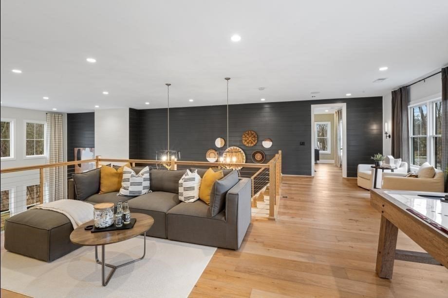 8 Town Line Road, Unit 4 Hudson, MA 01749 - Photo 6 of 9 Gallery Image 6