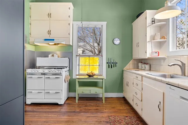 $335,000 | 660 North Main Street, La Grange, TX 78945