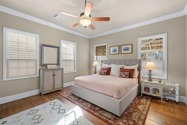 $335,000 | 660 North Main Street, La Grange, TX 78945