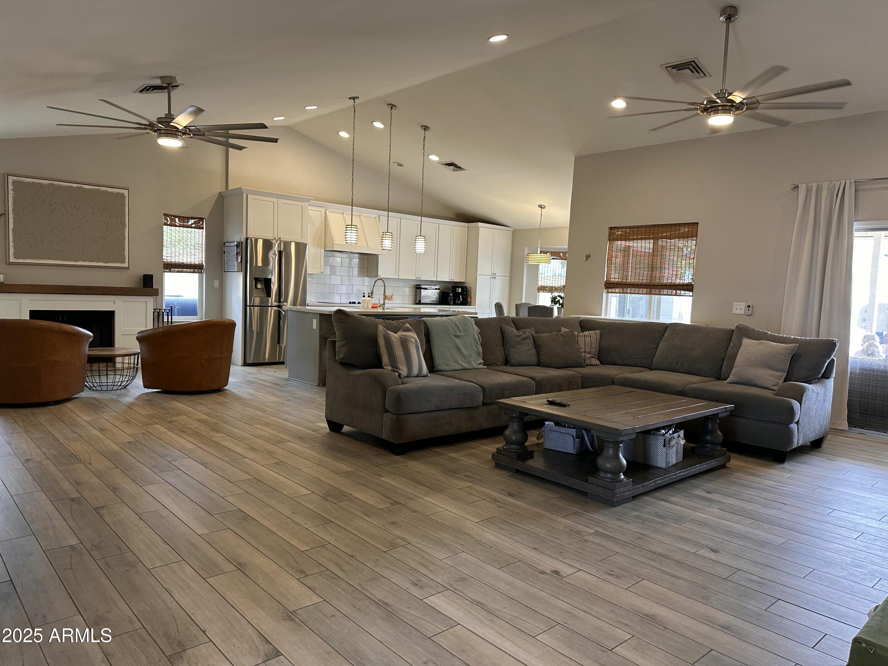 5024 East Fox Circle Mesa, AZ 85205 - Photo 4 of 21 IMG_0566