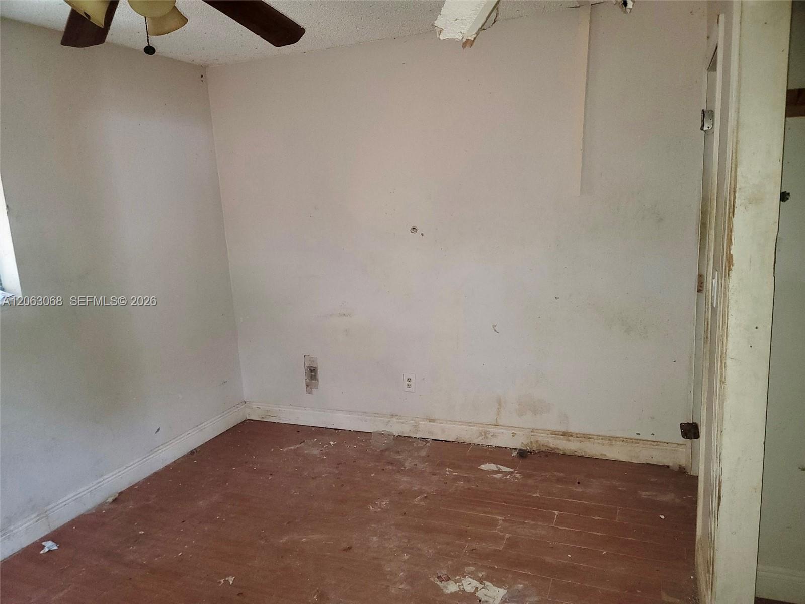 10210 Southwest 173rd Street Miami, FL 33157 - Photo 7 of 12 Gallery Image 7