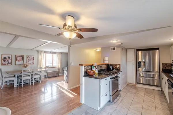 $179,900 | 2208 Millwood Drive, Atchison, KS 66002