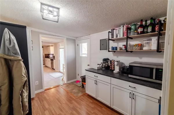 $179,900 | 2208 Millwood Drive, Atchison, KS 66002