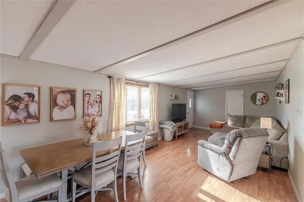 $179,900 | 2208 Millwood Drive, Atchison, KS 66002