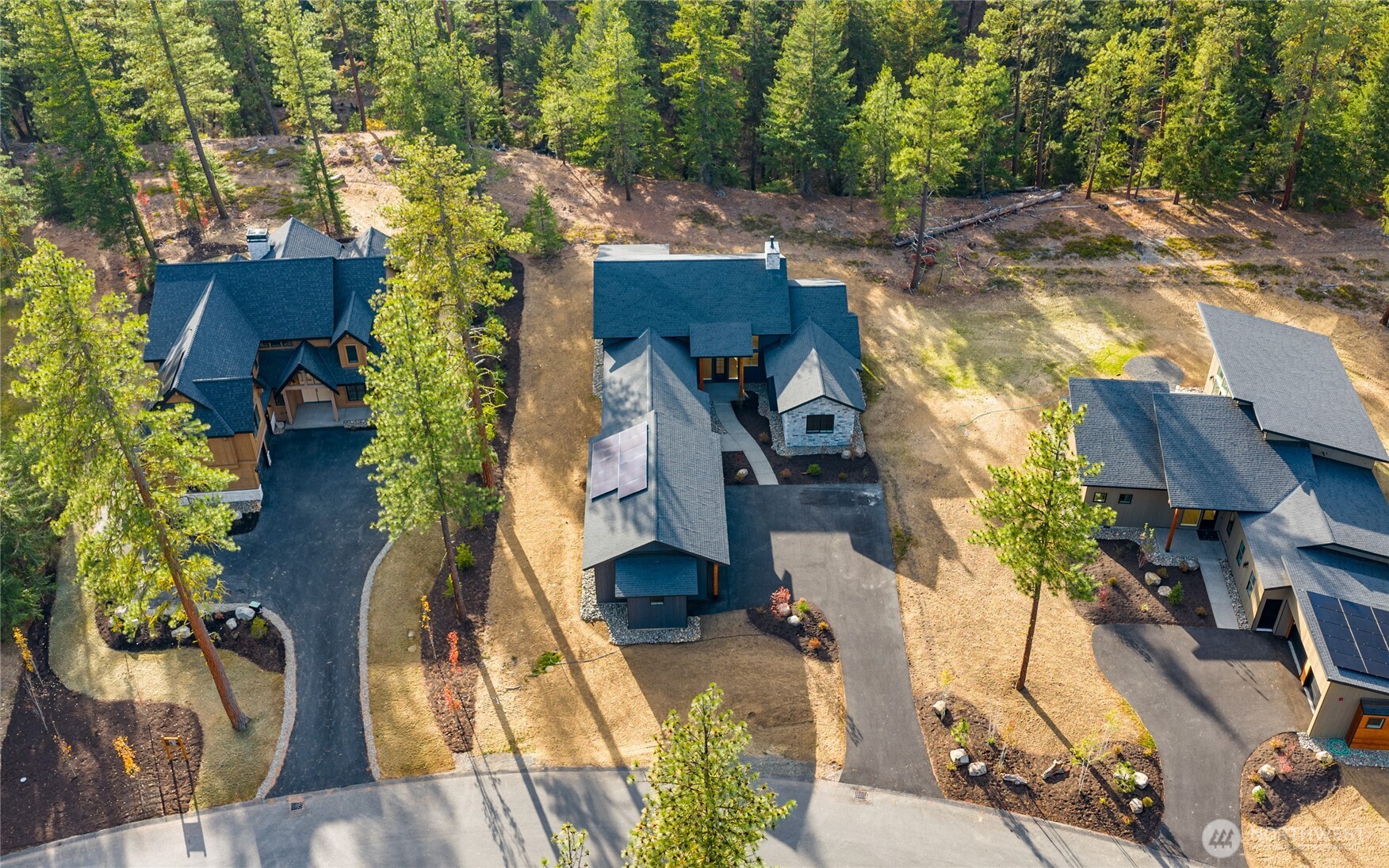 1680 Wanawish Loop Cle Elum, WA 98922 - Photo 26 of 28 an aerial view of a house with a yard and couple of plants