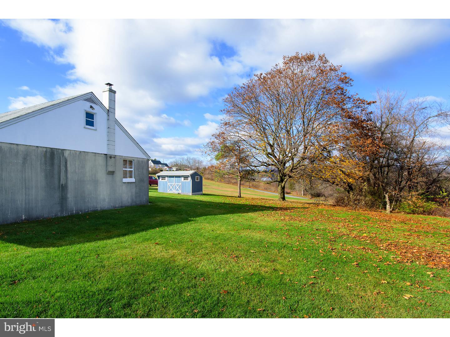 916 Center Road Leesport, PA 19533 - Photo 4 of 14 Exterior Back