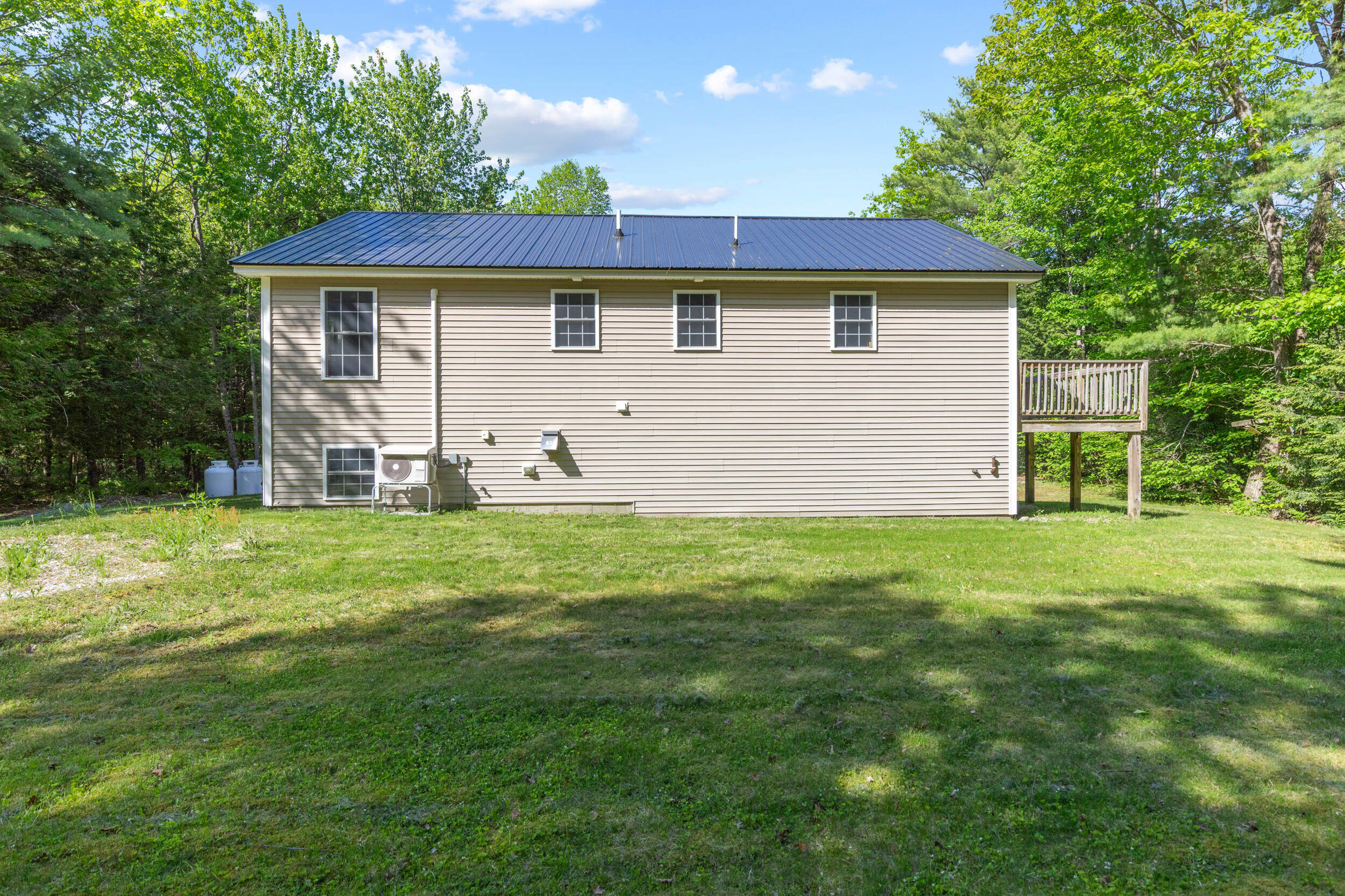 186 Yarmouth Road Gray, ME 04039 - Photo 32 of 38 186 yarmouth road gray_006
