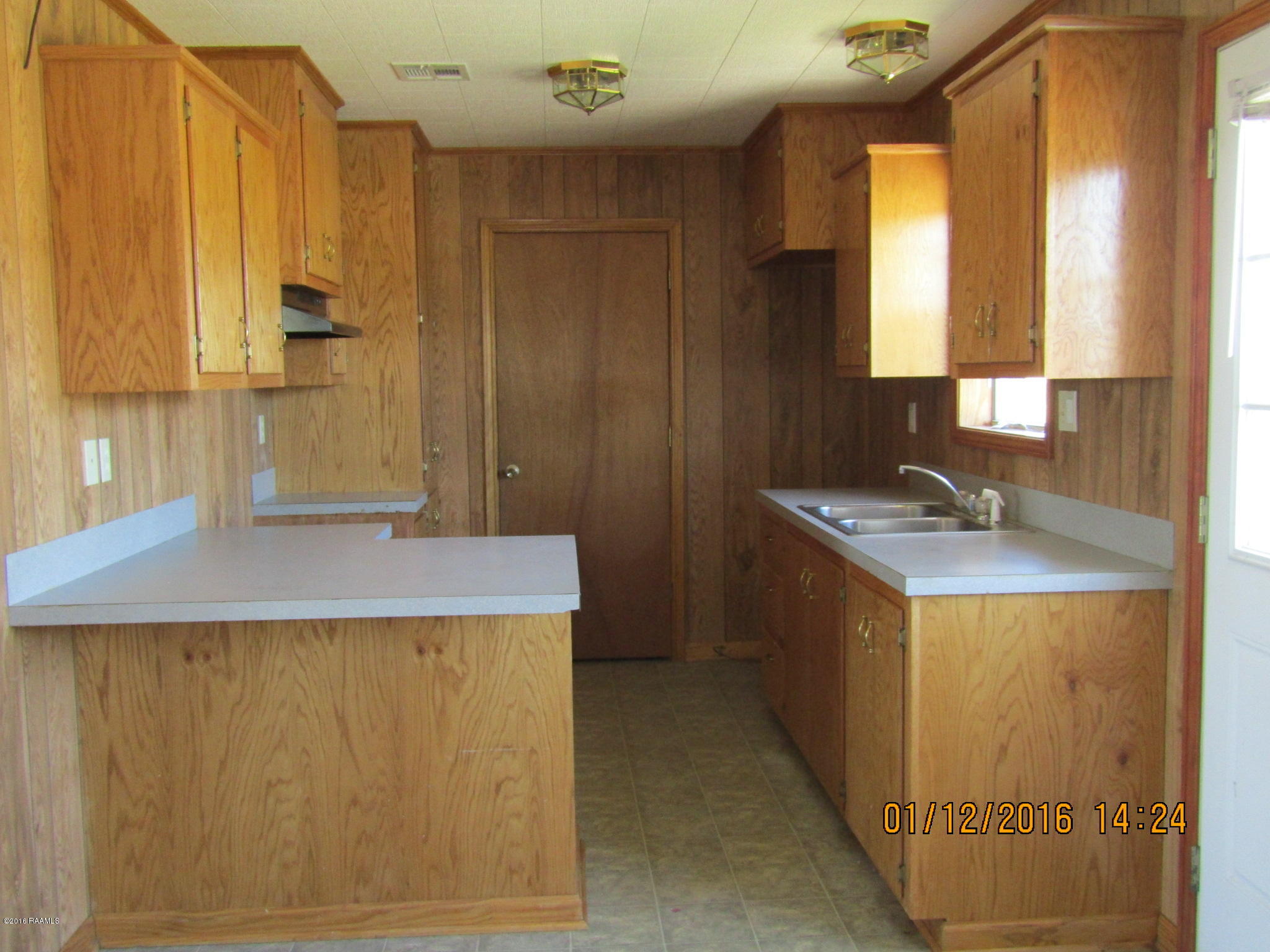 kitchen (2)