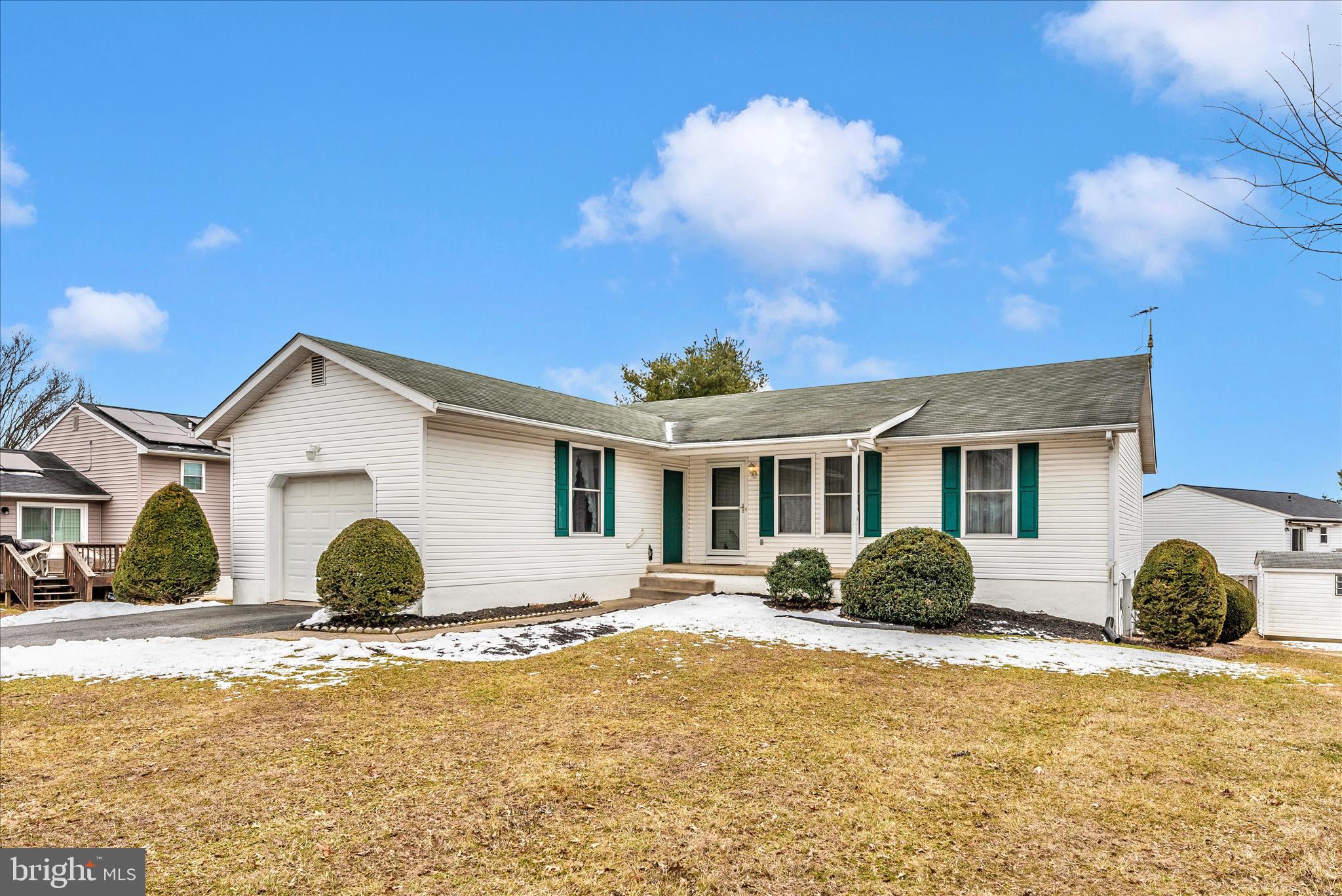 293 Hahn Road Westminster, MD 21157 - Photo 1 of 47 Exterior Front