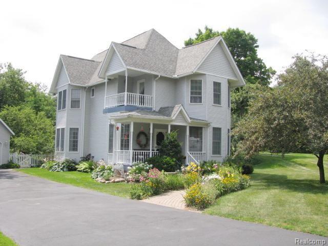 315 Benjamin Street Romeo, MI 48065 - Photo 1 of 54 #1 315 Benjamin Street.jpg