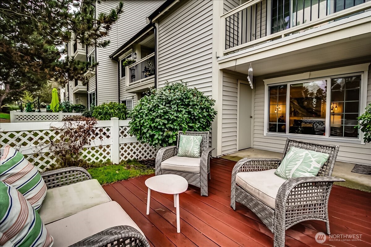 12404 East Gibson Road, Unit D101 Everett, WA 98204 - Photo 20 of 35