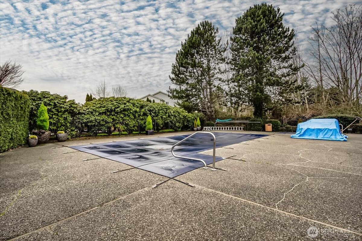 12404 East Gibson Road, Unit D101 Everett, WA 98204 - Photo 28 of 35