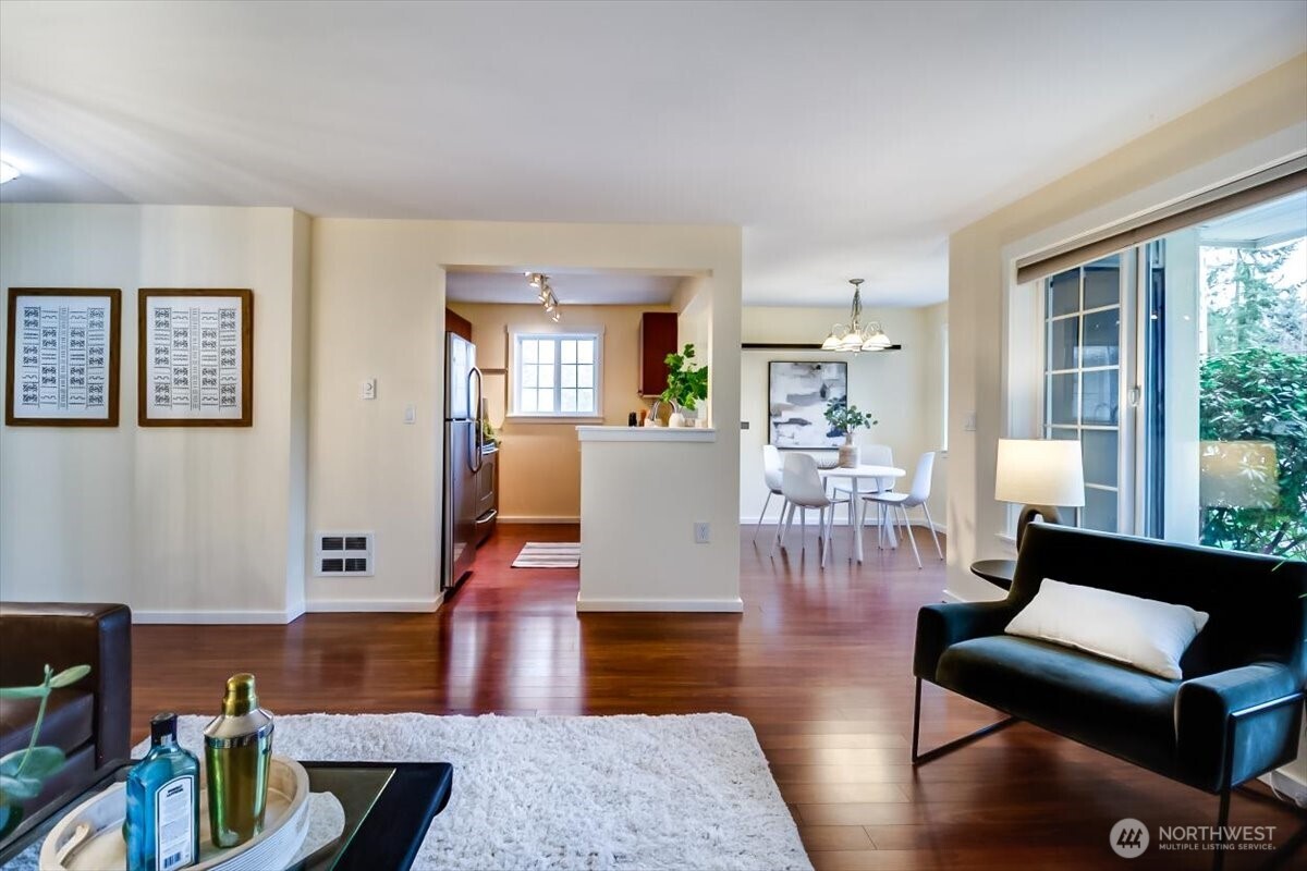 12404 East Gibson Road, Unit D101 Everett, WA 98204 - Photo 3 of 35