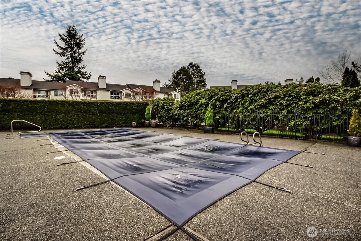 12404 East Gibson Road, Unit D101 Everett, WA 98204 - Photo 31 of 35