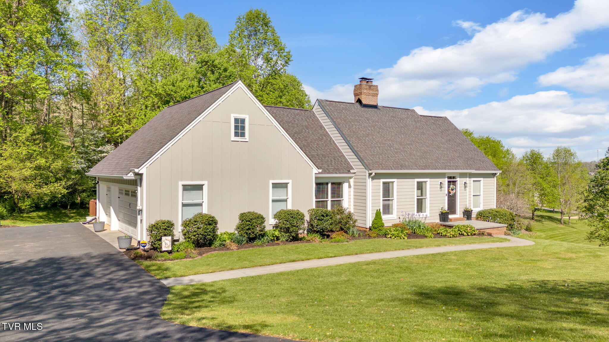 804 Quail Ridge Court Elizabethton, TN 37643 - Photo 1 of 82 804 Quail Ridge Ct