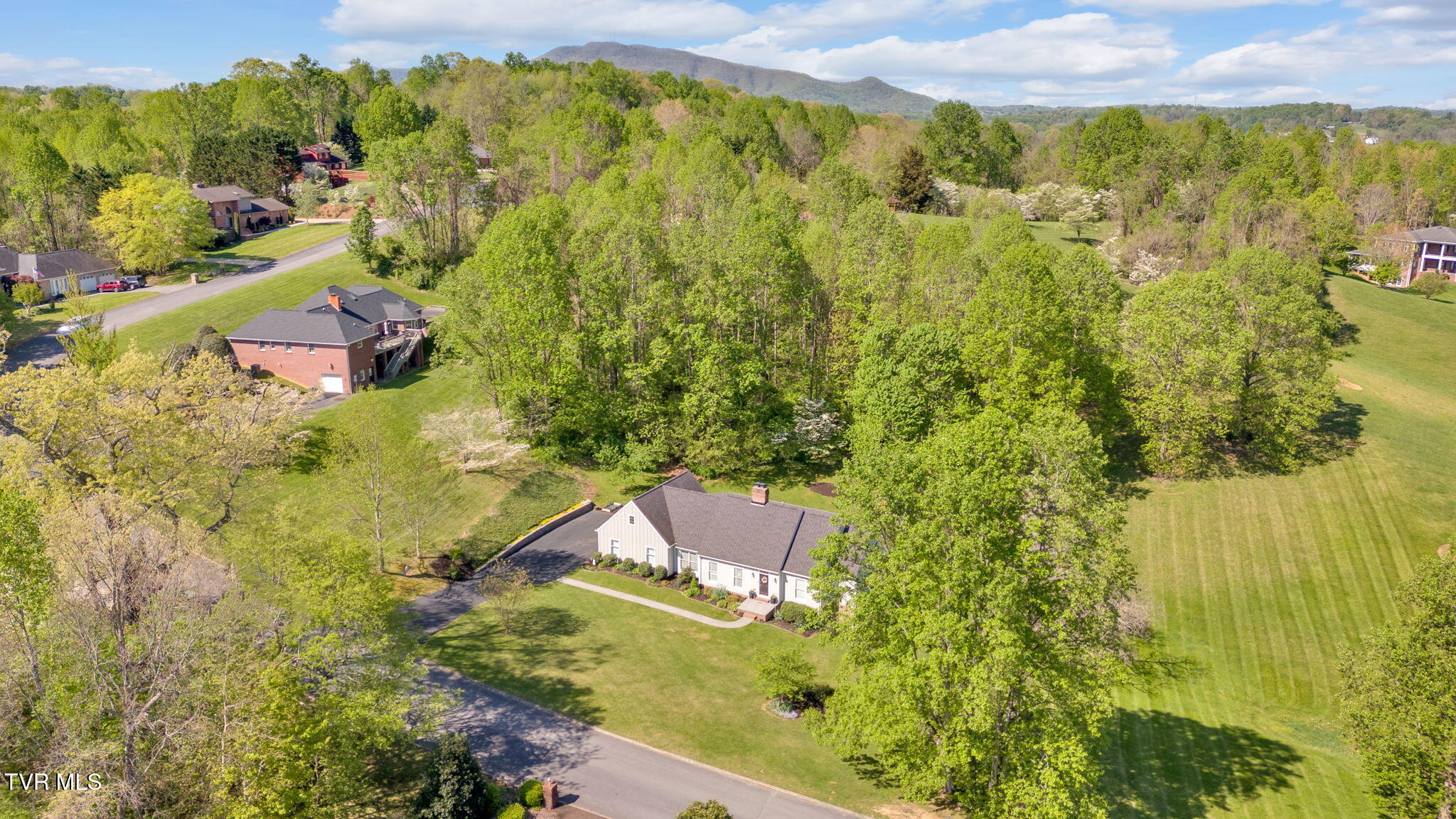 804 Quail Ridge Court Elizabethton, TN 37643 - Photo 70 of 82 804 Quail Ridge Ct
