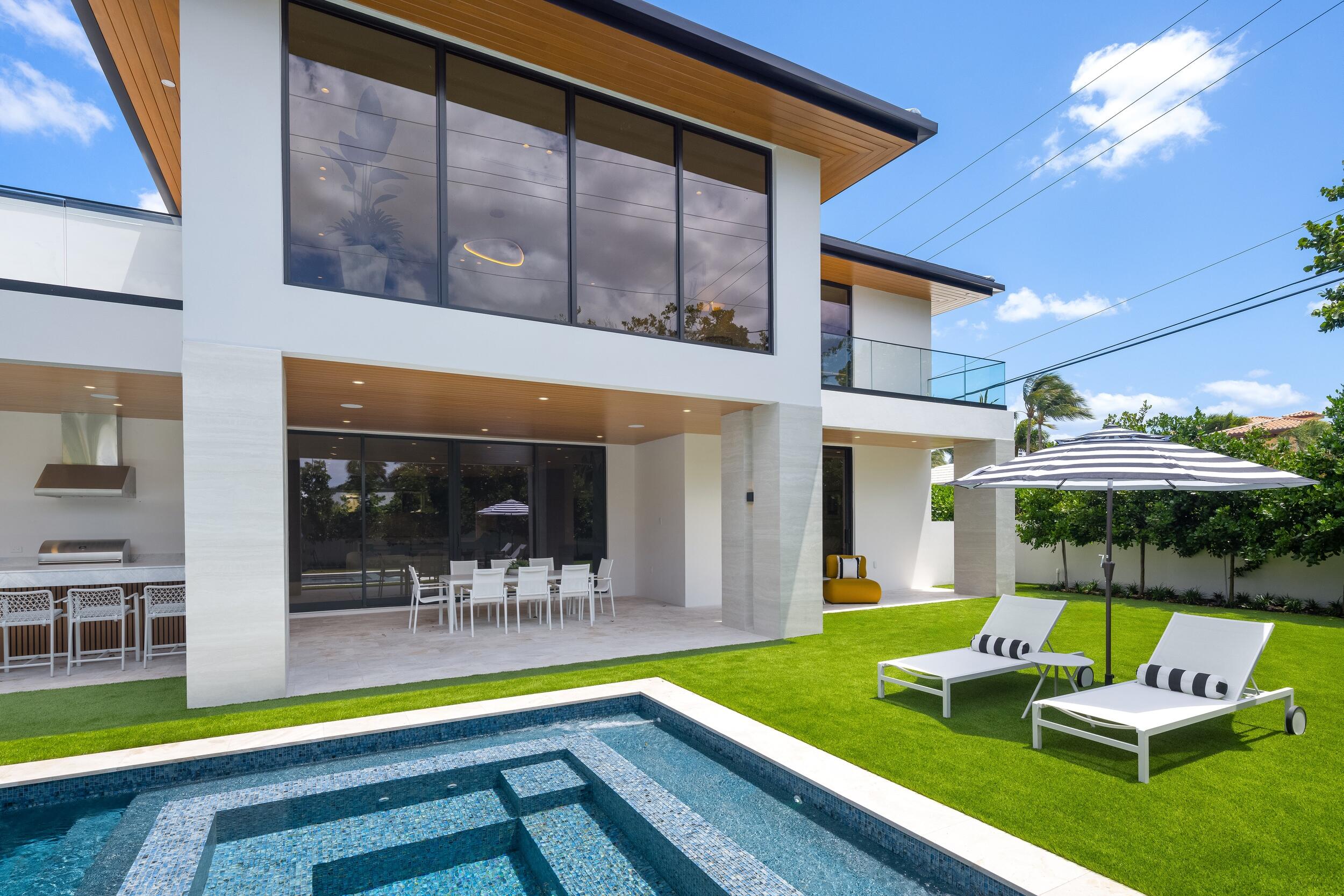 1351 Cocoanut Road Boca Raton, FL 33432 - Photo 54 of 101 POOL / PATIO